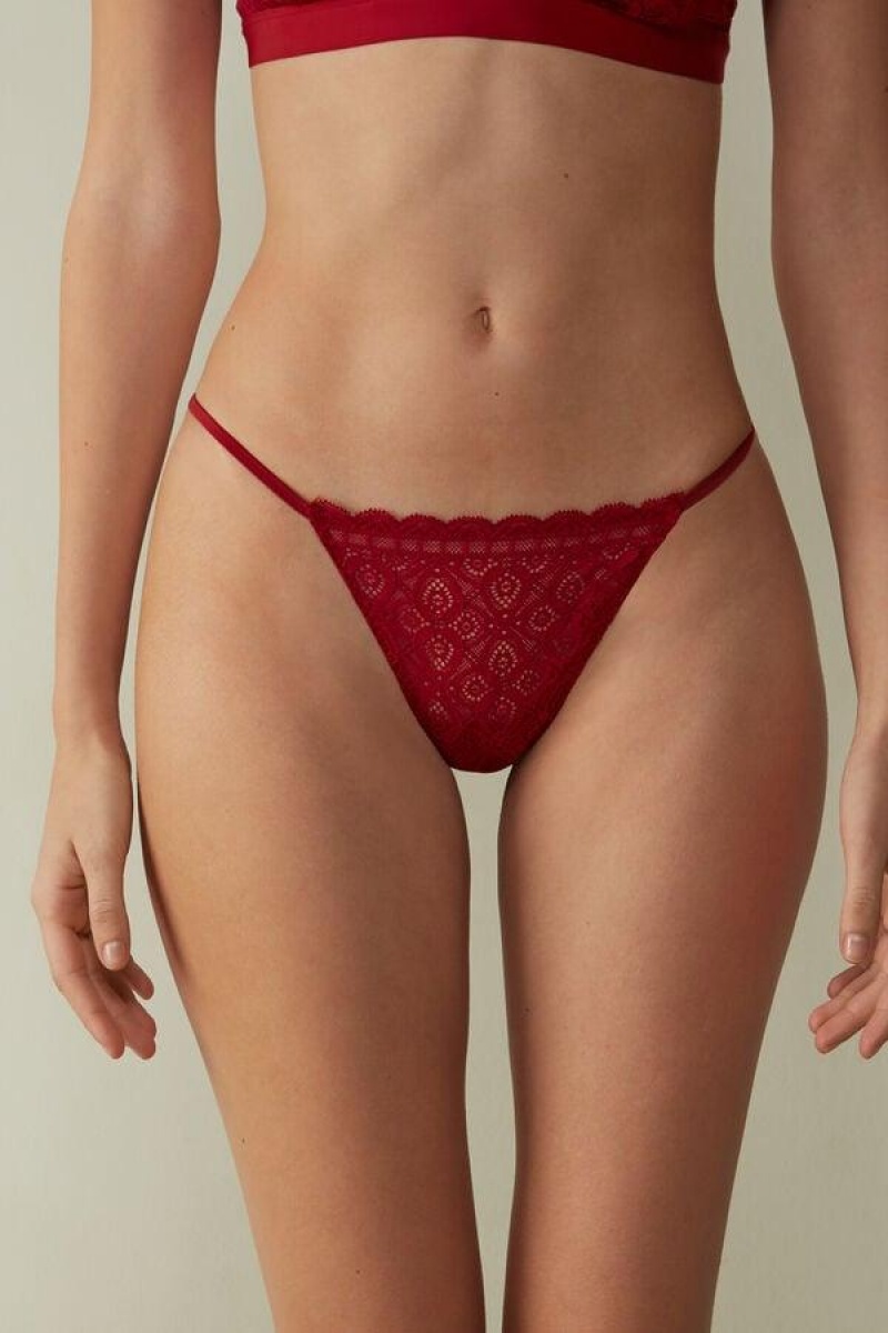 Dámské Kalhotky Intimissimi Krajkové String Tanga Červené | CZ SO3772