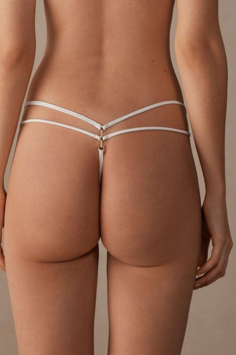 Dámské Kalhotky Intimissimi Pure Charme String Tanga Bílé | CZ IS3801